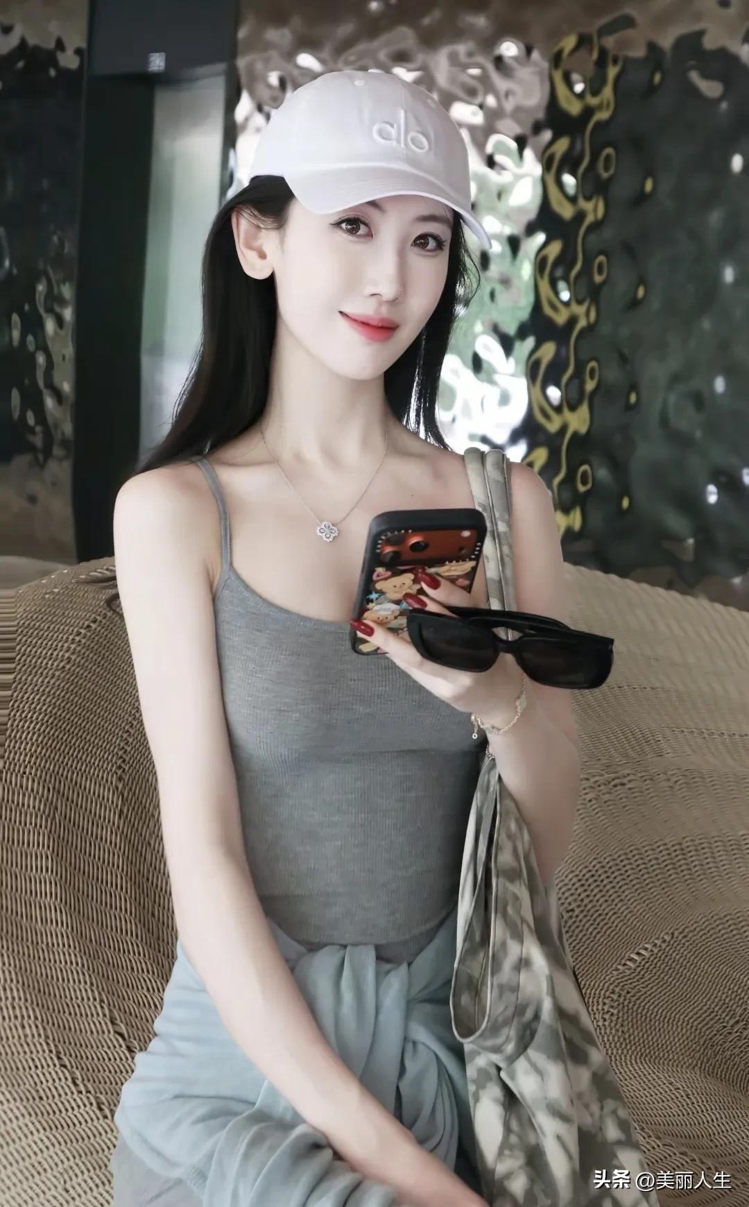 原来这花也有这么多品种^_^
分享身边的美好