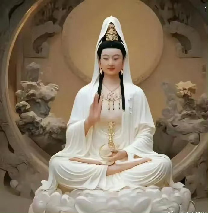 留下一句“全家平安”，祈求观音同样保佑自己灾祸不侵，平安吉祥