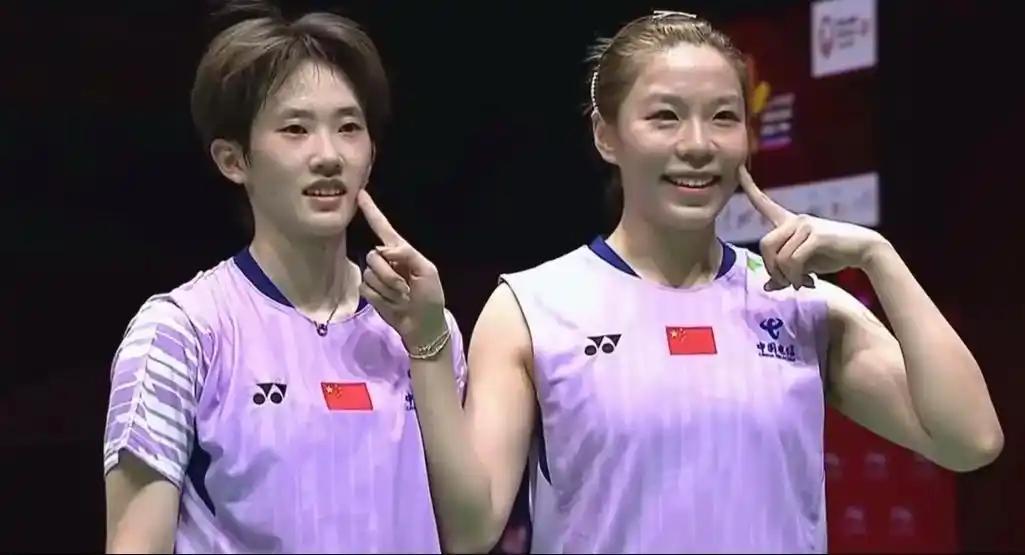 北京时间3月12日晚，刚刚结束了一场2026年瑞士羽毛球公开赛女双1/8决赛，女