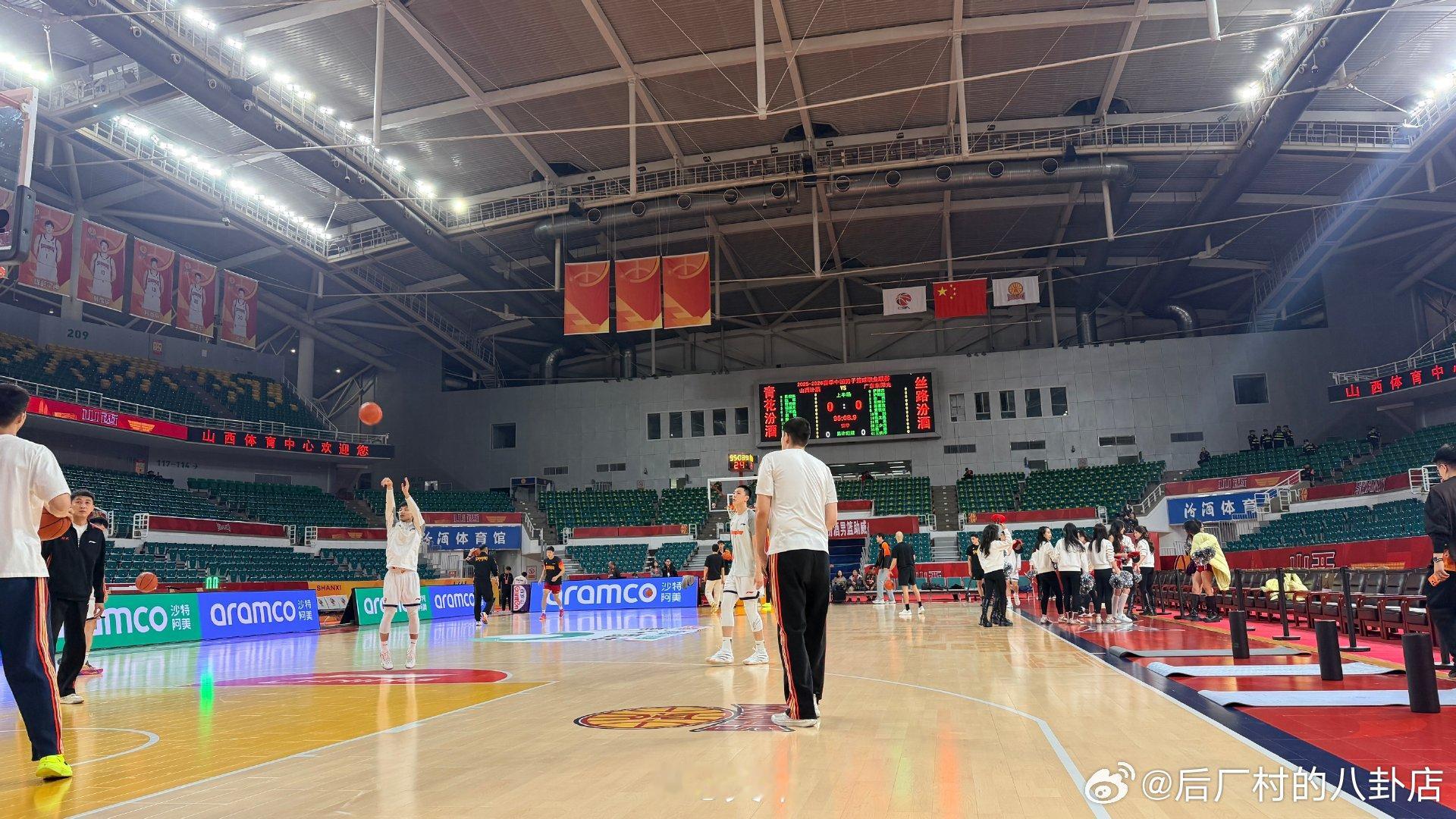 今天在这里   cr：关辛 