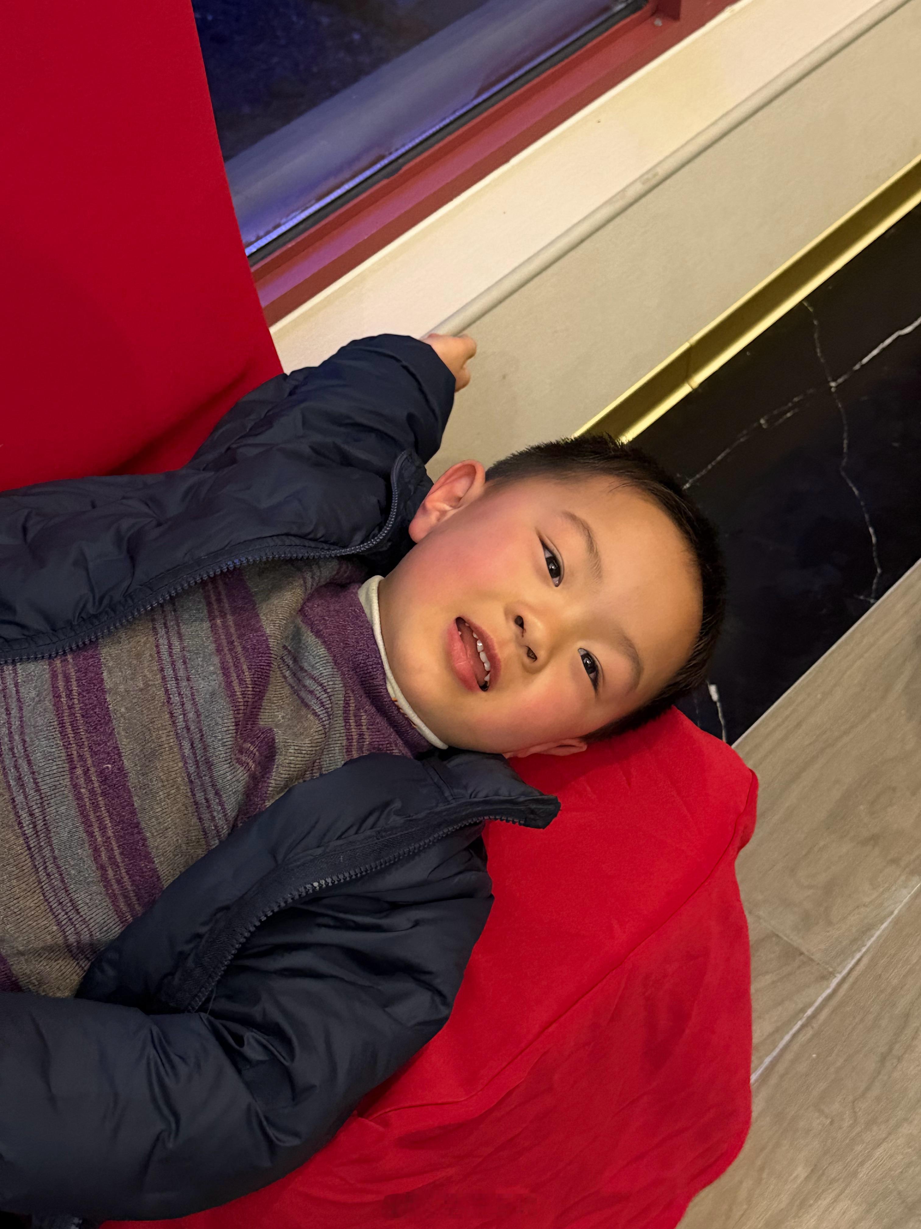 带娃德华上线，这小玩意怎么越看越可爱呢