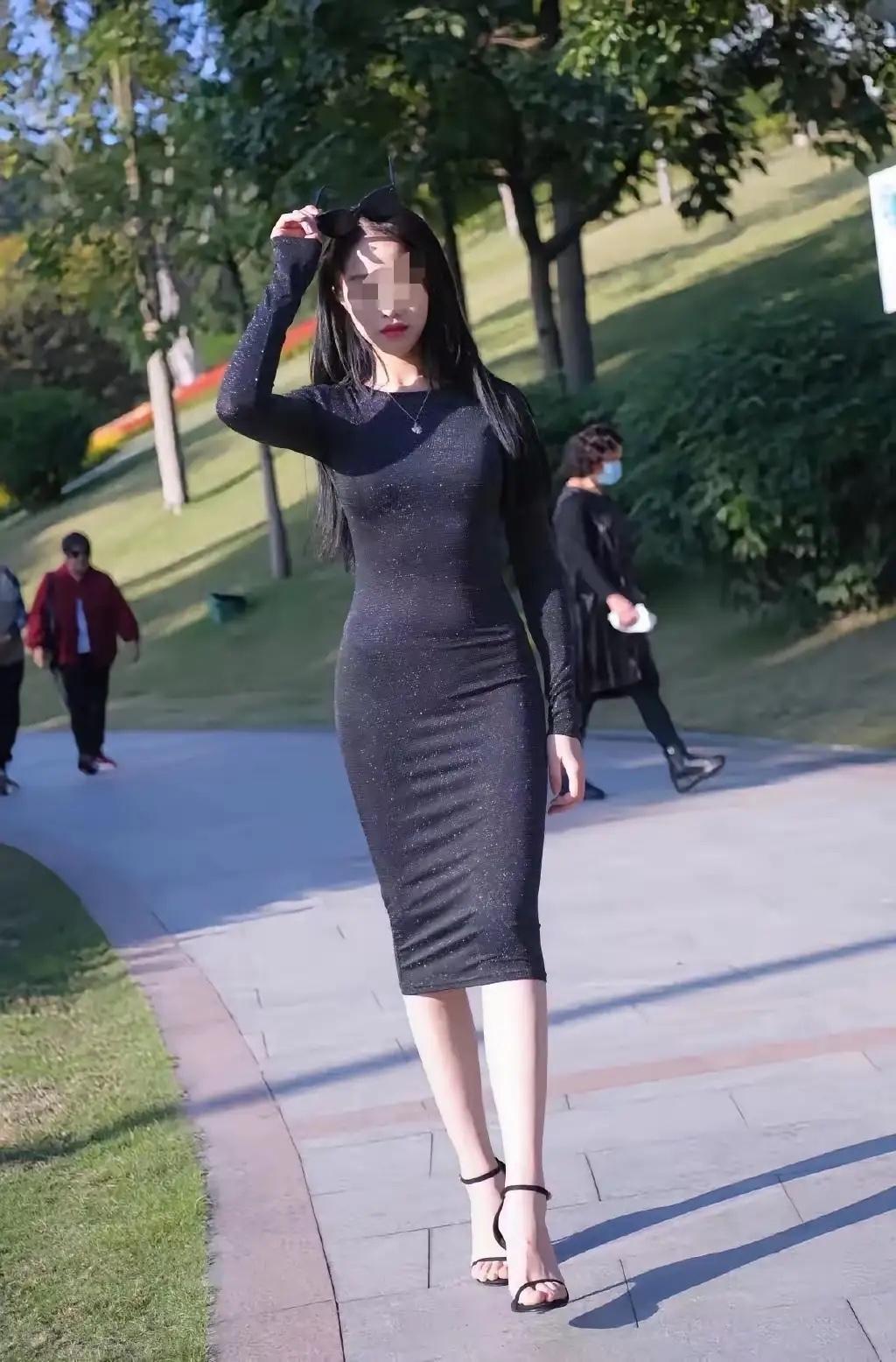 美貌从不是原罪！上海女子因颜值出众遭邻居偏执骚扰，起诉后能否挣脱困扰？
 
“谁