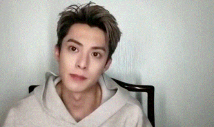 怎么萌成这样王鹤棣黑夜告白