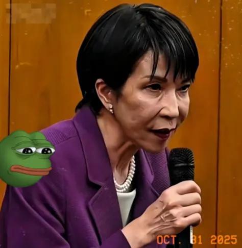 果不其然！  
日本突然宣布反水！  
11月1日，机场留恋的人还没散场，特朗普