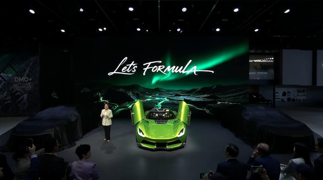 比亚迪开启全球超跑新时代，方程豹全新系列FORMULA X发布，开启全新个性境界