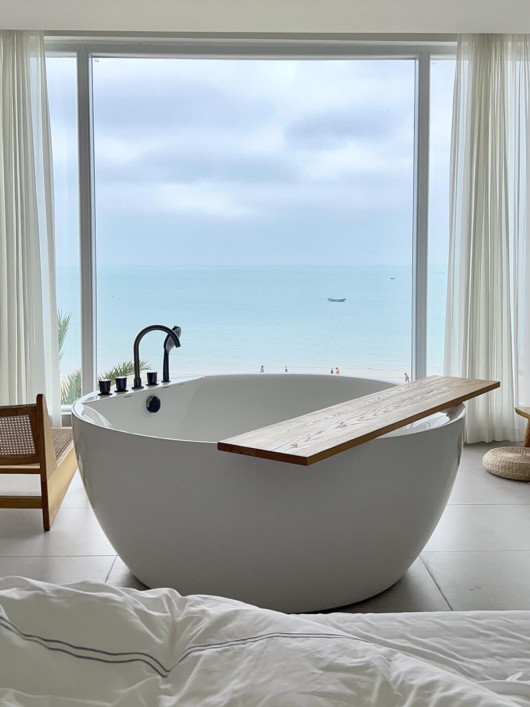 为了这扇窗户打飞滴来海口！🌊