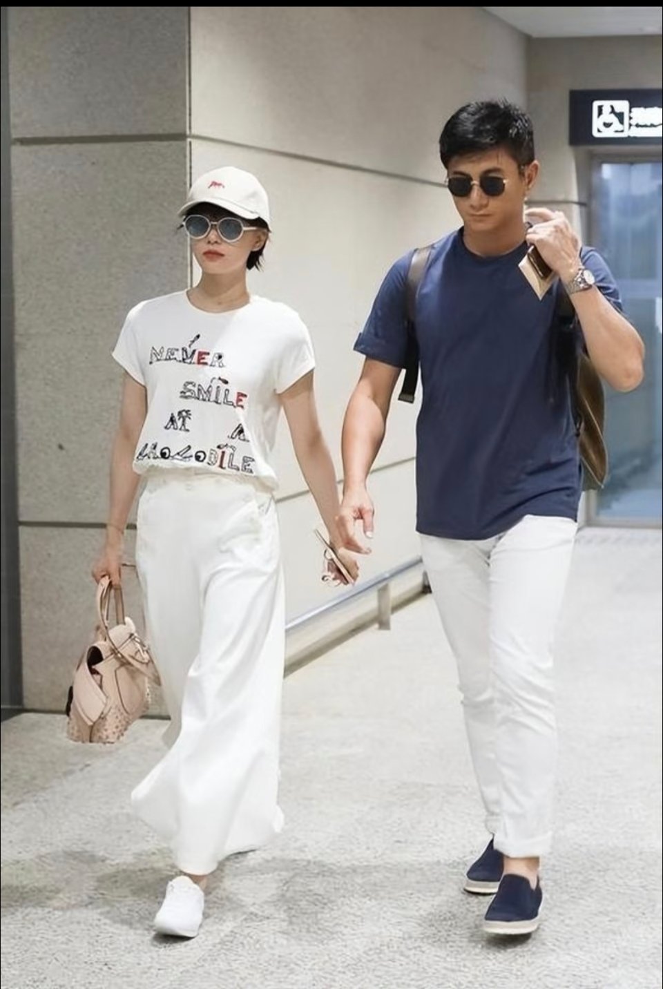 狗仔否认刘诗诗吴奇隆离婚吃瓜不停歇，狗仔出面否认离婚传闻，后续继续蹲一波～曝刘诗