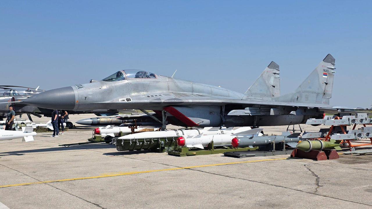 给米格装上中式武器，塞尔维亚空军展示米格-29SM，以及配套空对空和空对地武器，