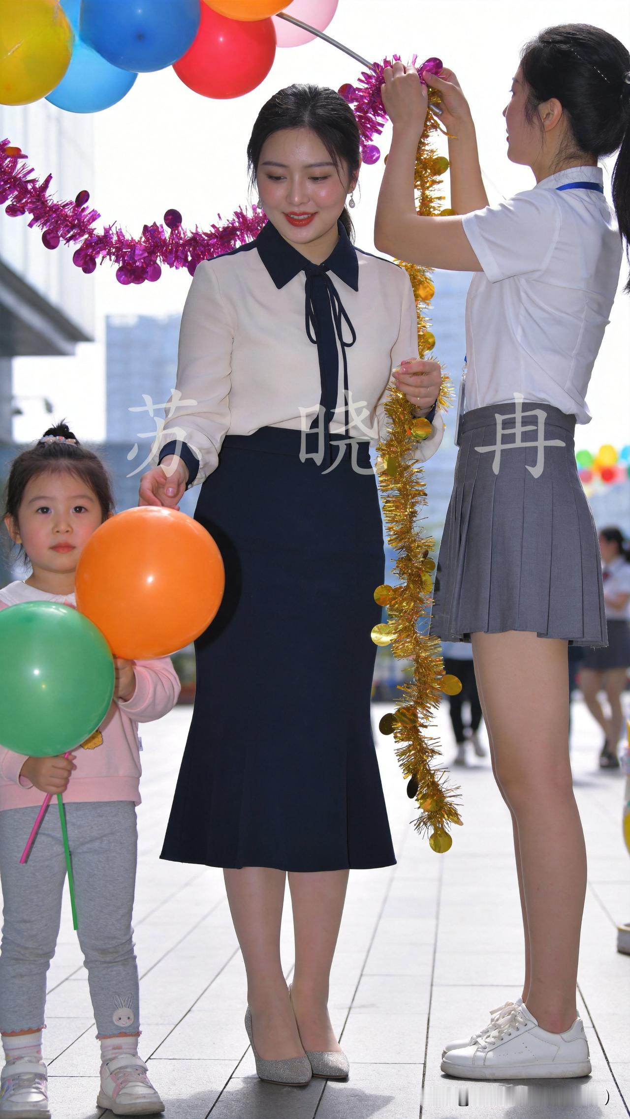 过完年从老家返回广东，今天正月十一了， 一片春意盎然的温暖景象，携女路过幼儿园，