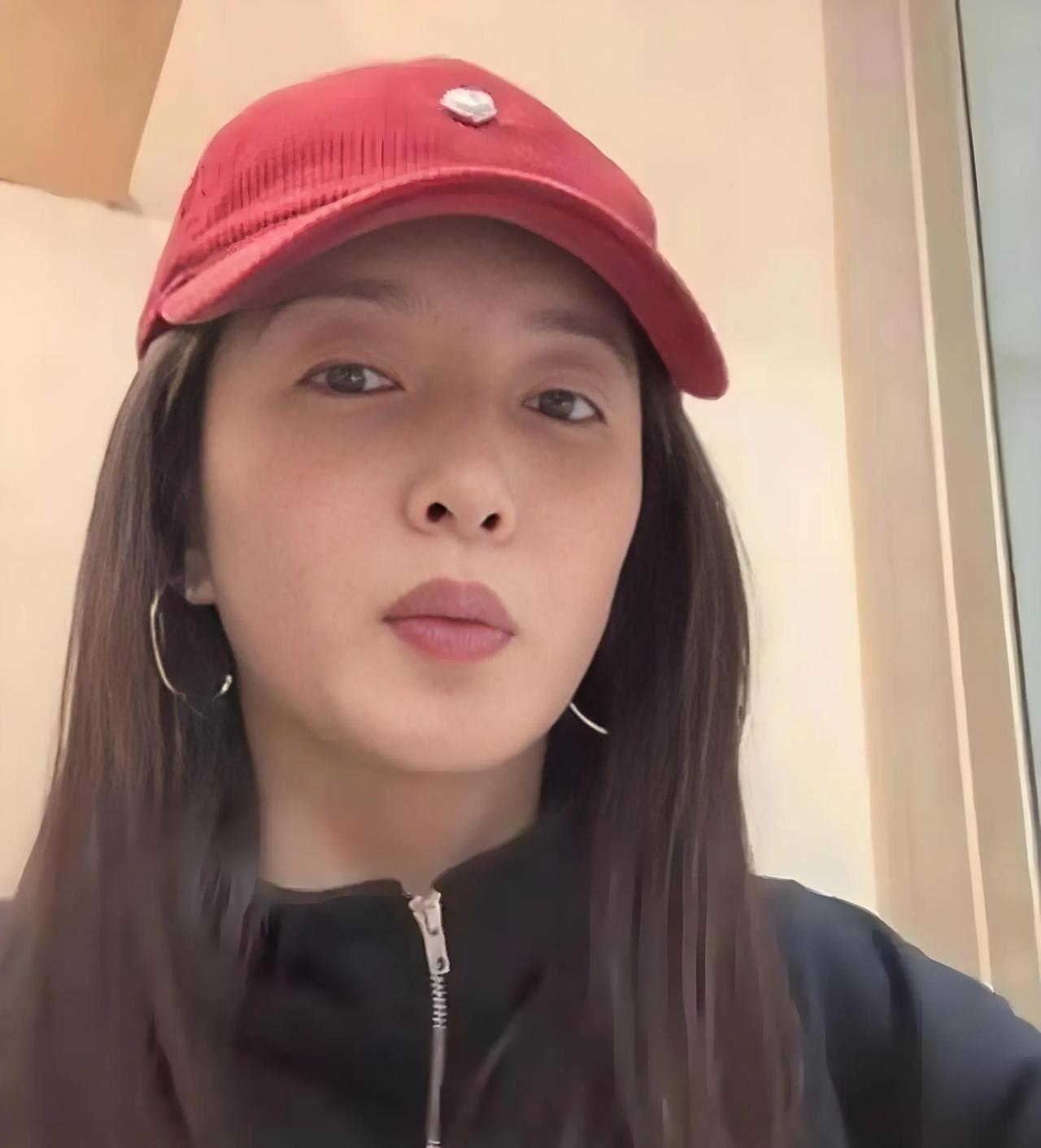 论牙齿的重要性，有牙没牙天差地别，哪怕是大美人江疏影。

众所周知，混迹娱乐圈，