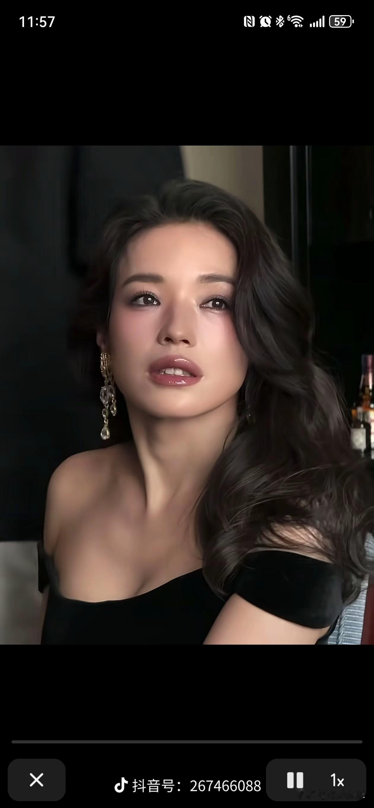 大家发现没？

每个人的审美会随着年龄的增长而发生变化

二十来岁的时候，会觉得