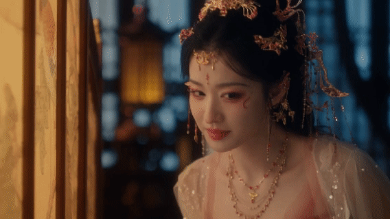 王楚然丞磊 妈我鬼混回来了哈哈哈，看王楚然丞磊和鱼蛋玩得这么开心，太欢乐了，偷听