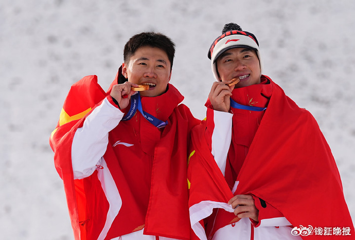 【期待！自由式滑雪再冲双金】#桃心金牌夫妻再冲金##谷爱凌出战冲金# 米兰冬奥会