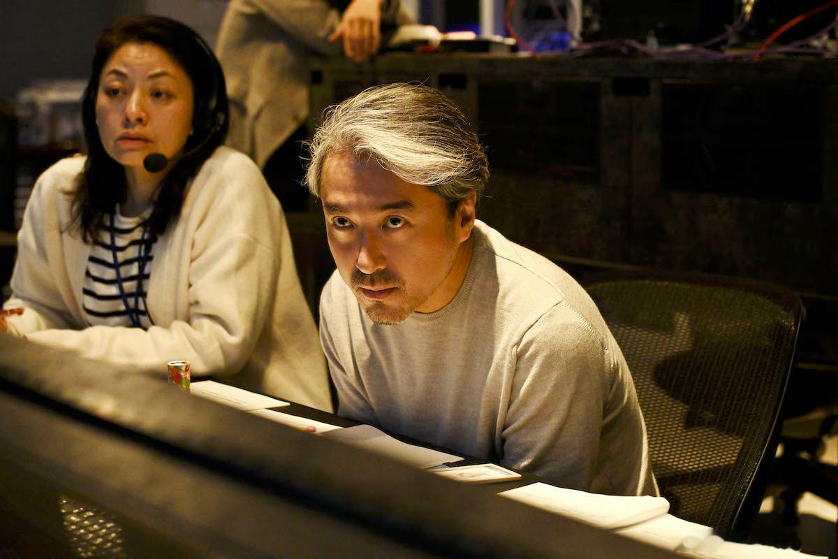 海外影视速递中村伦也主演、神木隆之介共演电影《谜底里的谜题》公开剧照，将于5月1