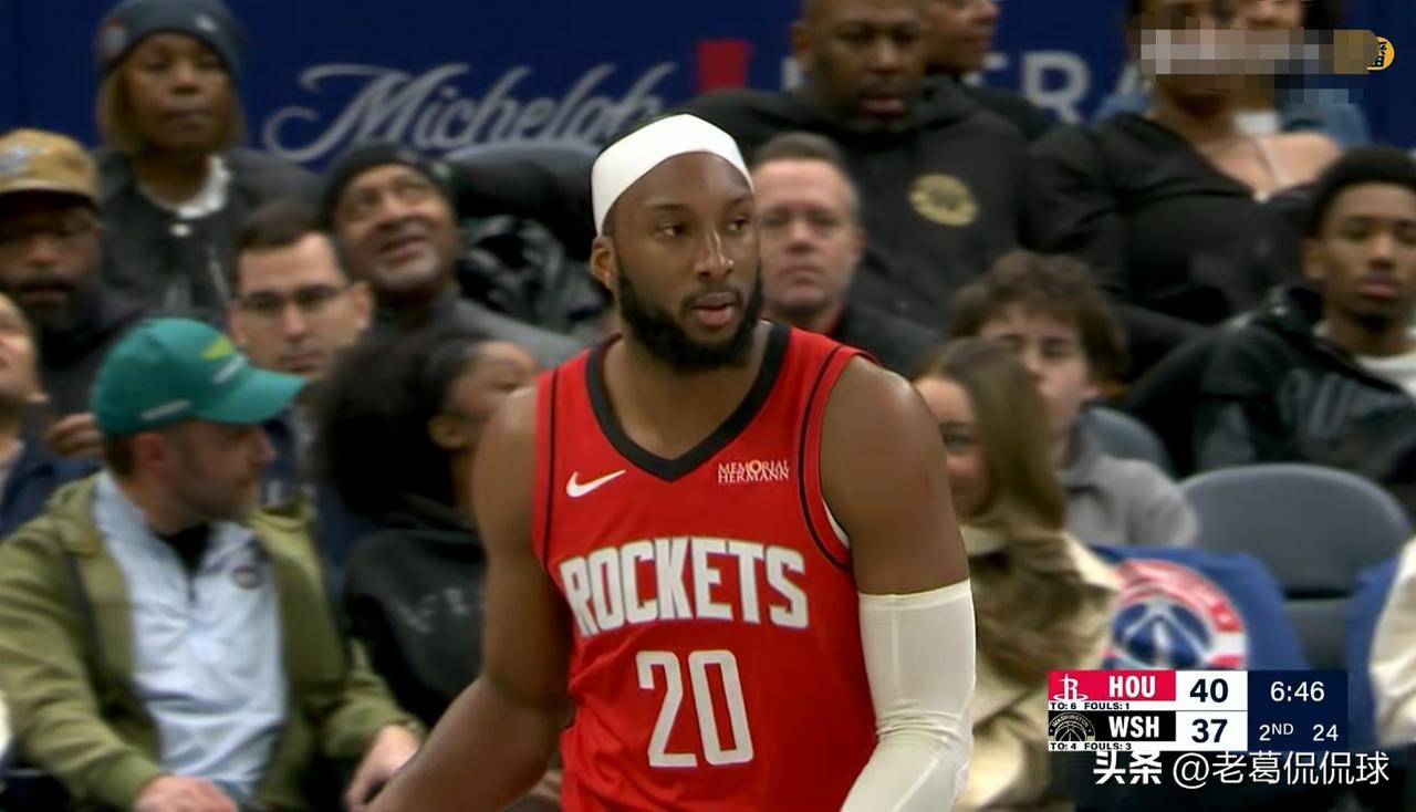 我强烈建议火箭立刻裁掉奥科吉！尽管今天火箭在客场以123：118击败奇才，但是奥