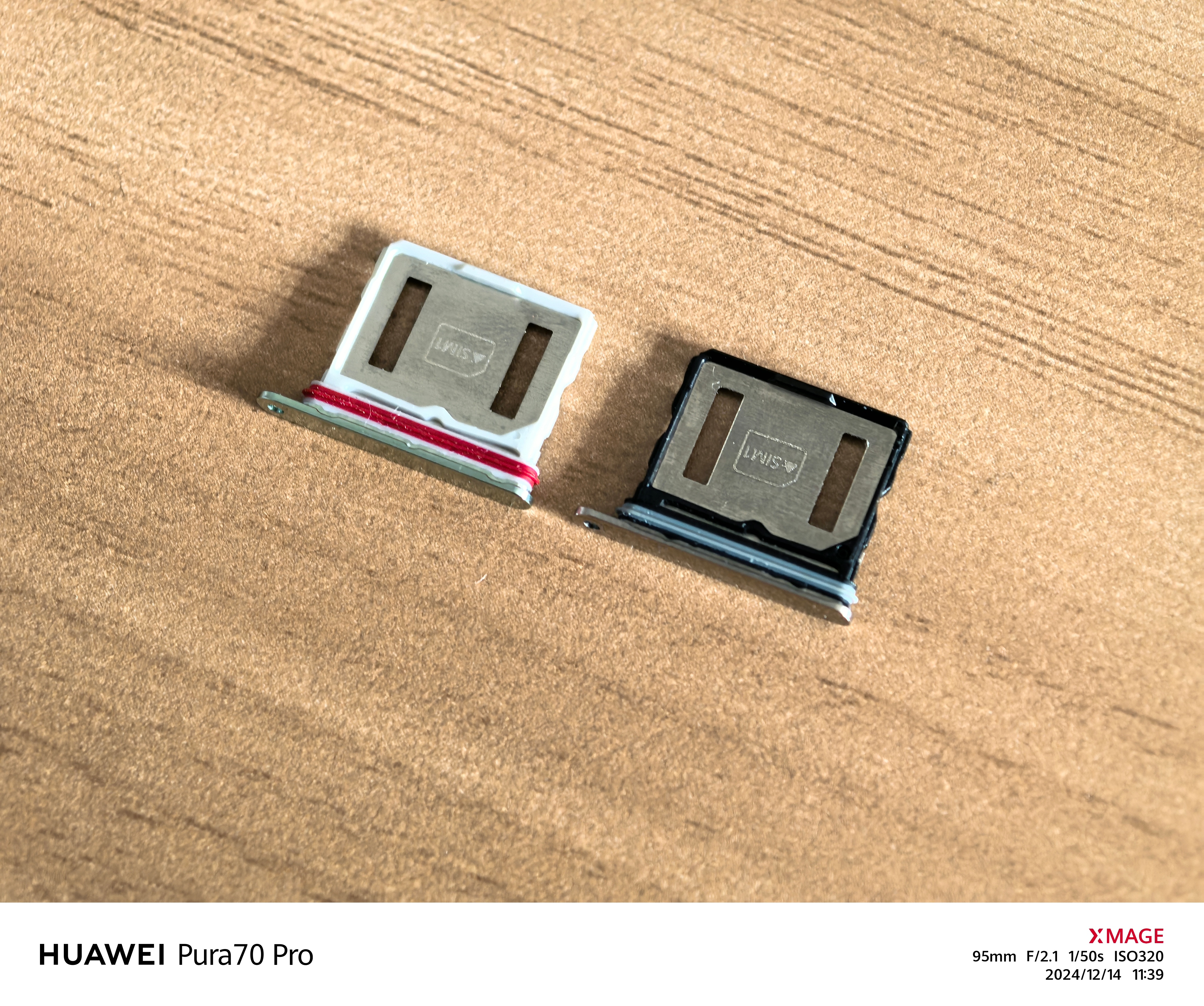 虽然mate70Pro+边框是带弧度的，mate70标准版是直角边框，但这俩手机