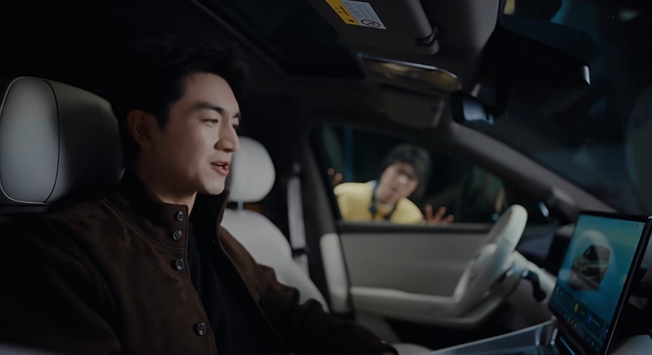 林更新眼光绝了长沙网友被林更新种草了 行走的品质检测仪非林更新莫属！选剧本、挑座