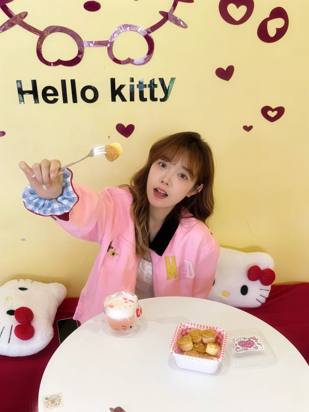 和hellokitty 一起过生日啦🎂