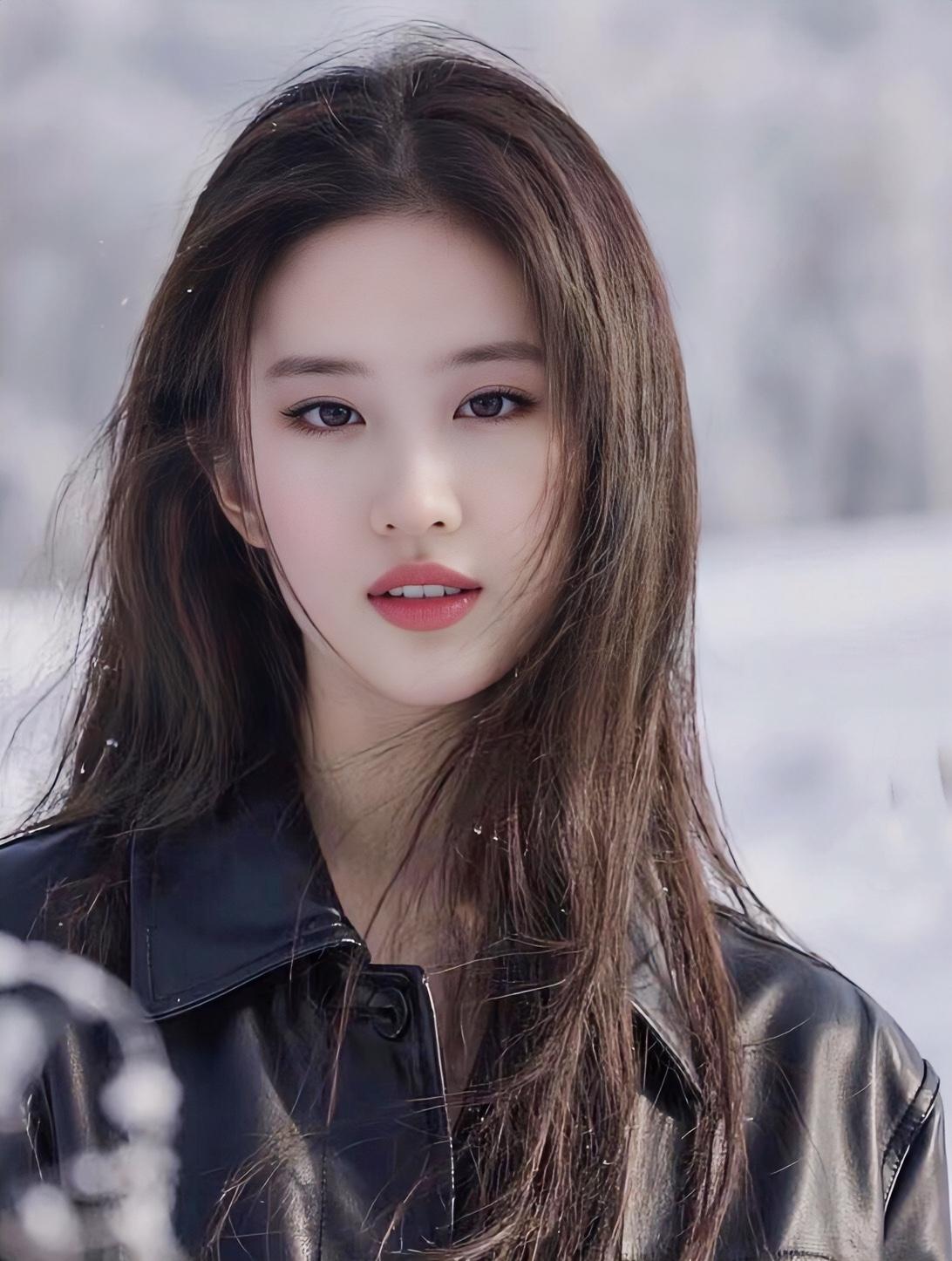 天~太美了~每次看到她的照片都要惊叹一下  
我新发布的内容被官方推荐啦！👍你