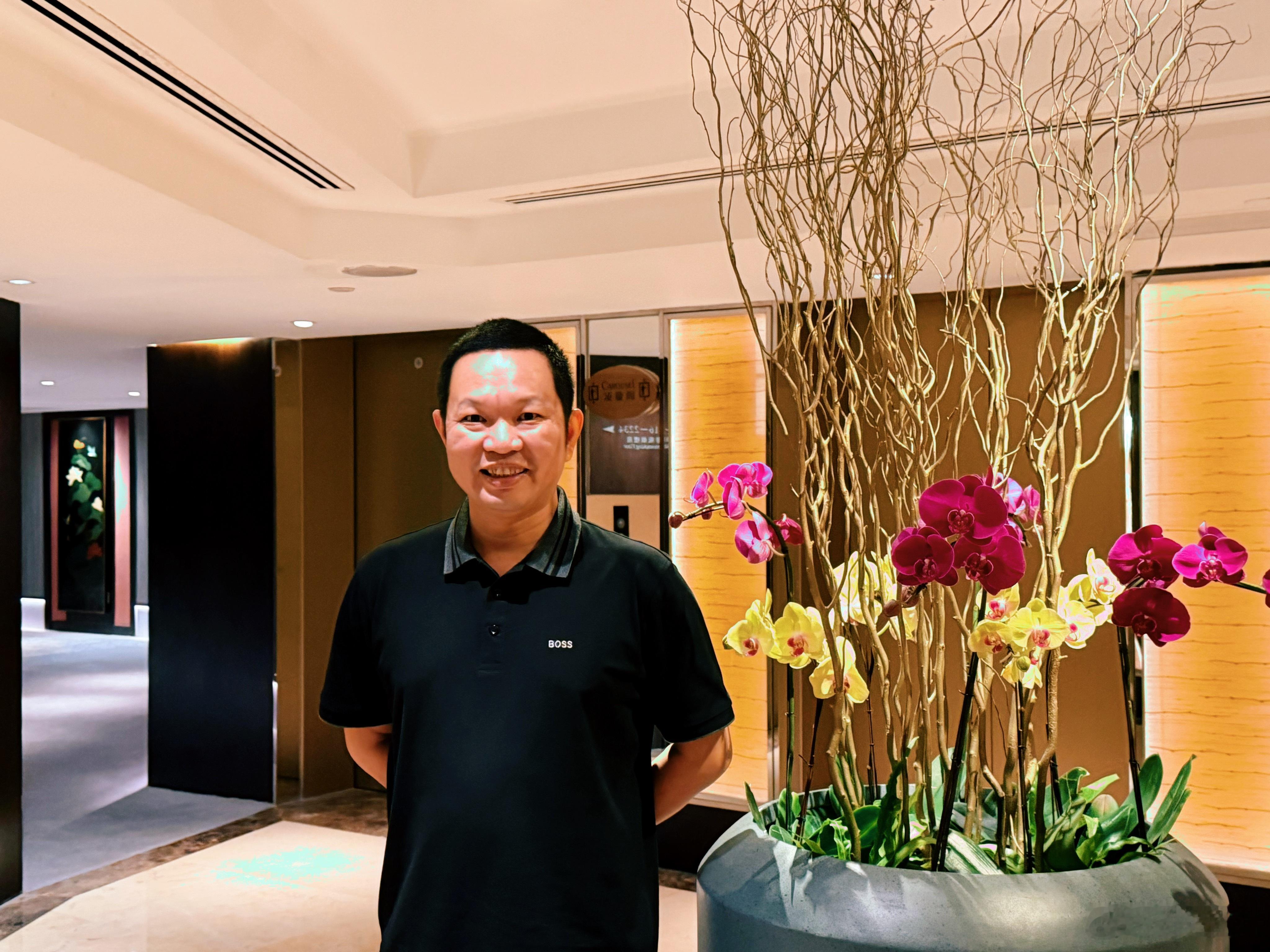 生活从不是一路坦途，难免会有疲惫、失意与迷茫。不必因为一时的困顿否定全部的自己。