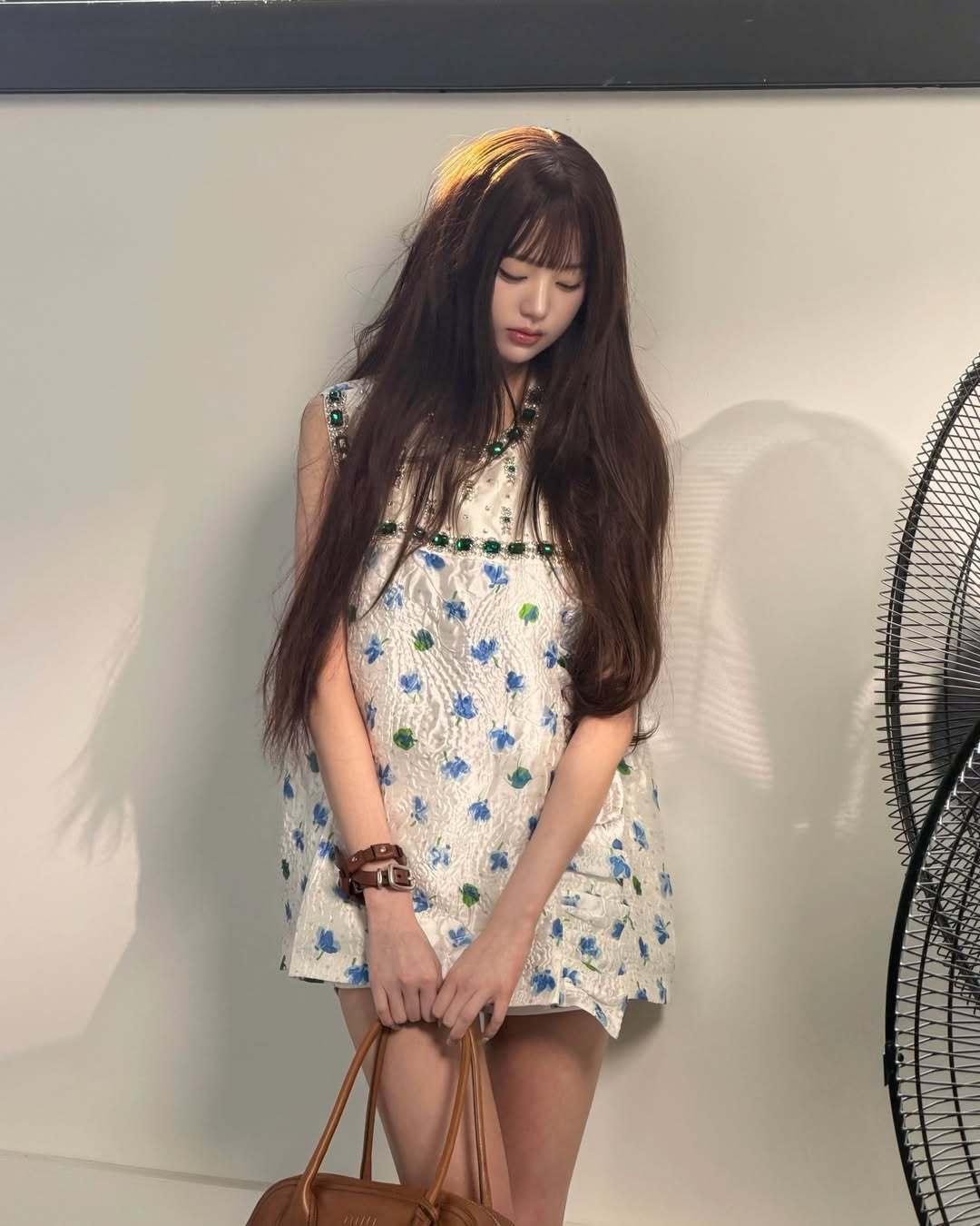 0100斗志和干劲很重要，但更重要的，是不断坚持的努力。无论你已经工作还是仍在校