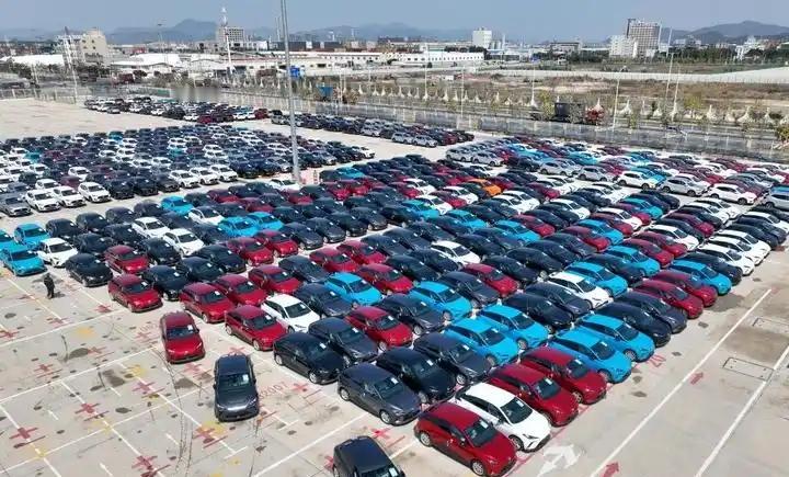 不管外国车企承不承认，这就是赤裸裸的现实！

2025年1-10月，中国汽车进口