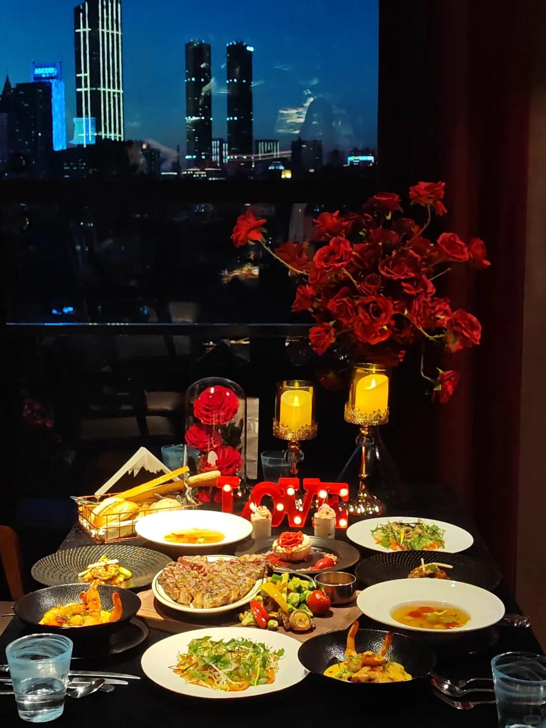 七夕倒计时！发现一家超适合约会的高空餐厅