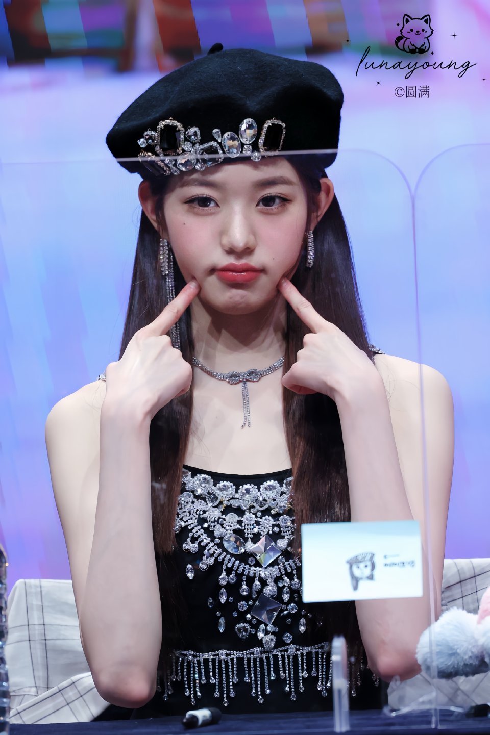 13岁的张元英从小美到大的可爱宝宝