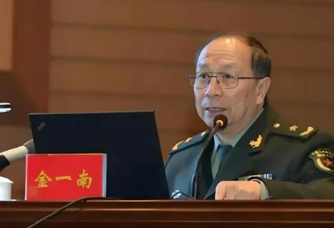 当年英国宁可在马岛战争中砸进去6艘军舰、10多架战机也要死磕到底，为何却心甘情愿