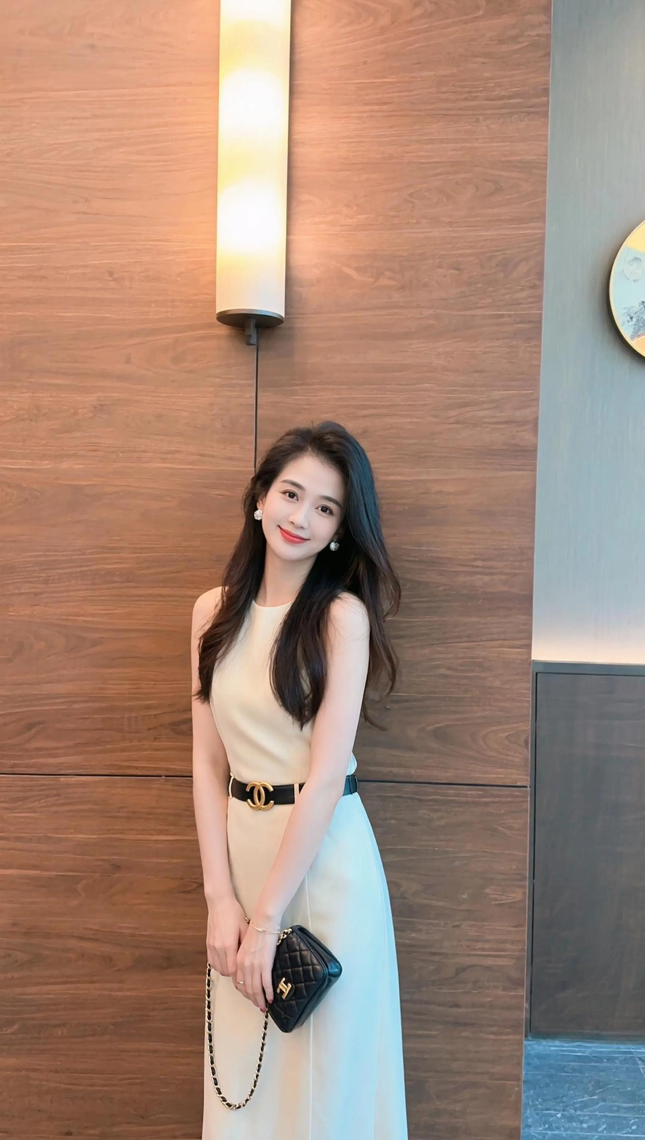 妻贤夫兴旺，母慈儿孝敬，家和万事兴