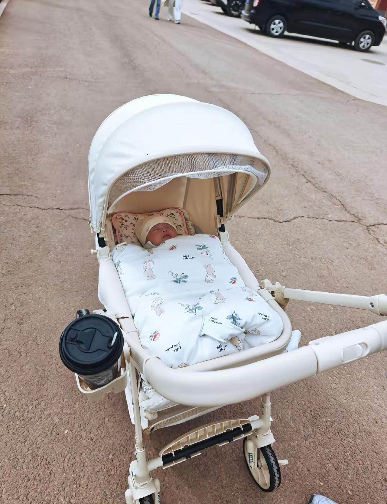 @温睿 终于轮到我了[庆祝] 今日份快乐是国家给的[庆祝]小小年纪出息了👦承蒙