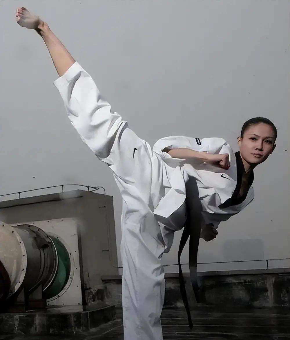 练传统武术的人都知道，真正的高手不是靠猛劲儿砸出来的，而是慢慢体悟出来的。那些老