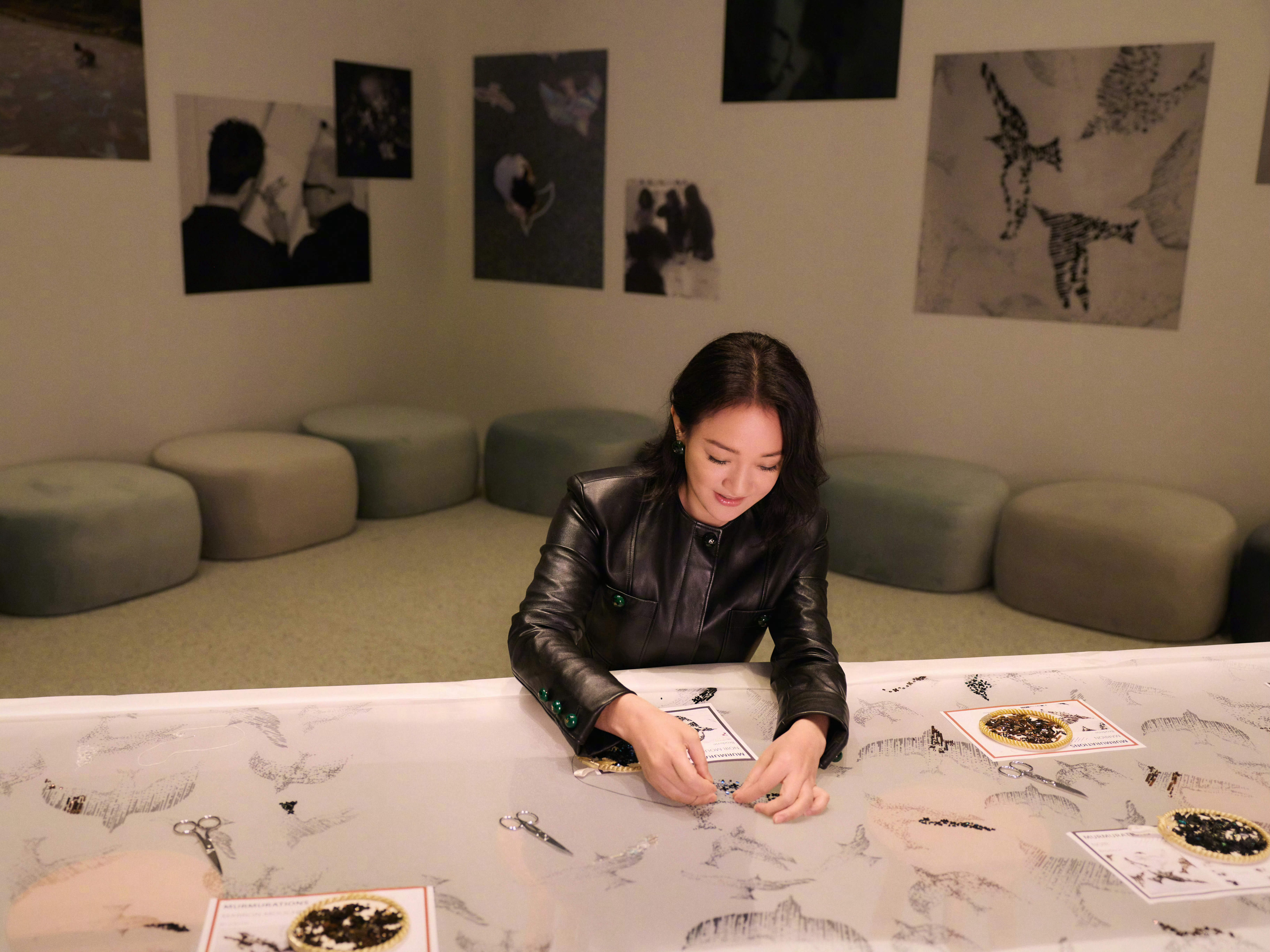 FocusStar周迅现身CHANEL la Galerie du 19M上海首