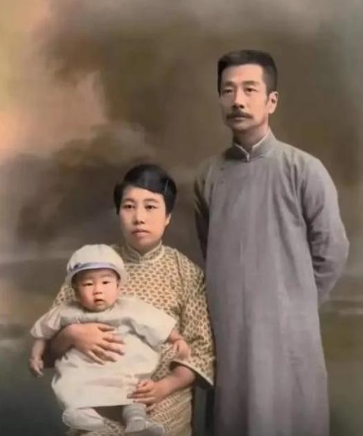1947年6月29日，朱安在北京家中病逝。临终前，她留下遗嘱，所有遗产归周海婴，