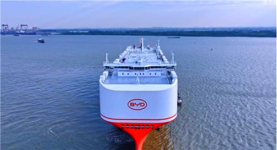 铁了心对付中国？2026年1月27日报道，中国汽车出口第一目的，国易主！俄罗斯大