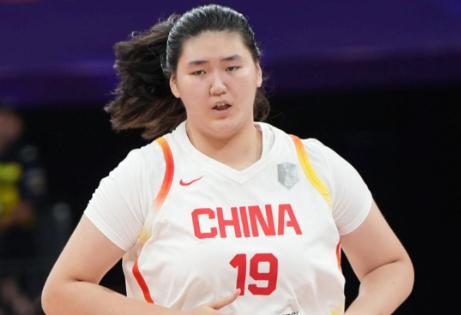张子宇7中7百分百命中率狂轰17分
北京时间7月7日，中国女篮与澳大利亚女篮的热