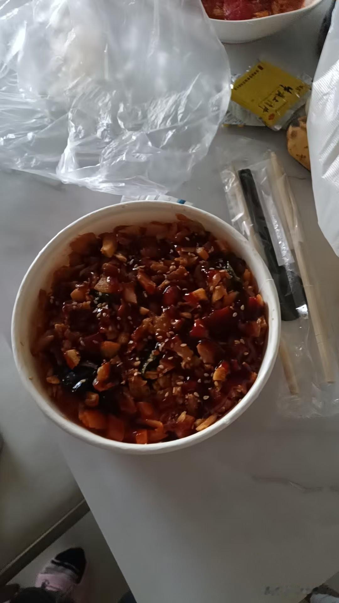 记录我的2026我感觉我儿子花钱更愿意找我，今天我媳妇带我老丈母娘去看病了，我妈