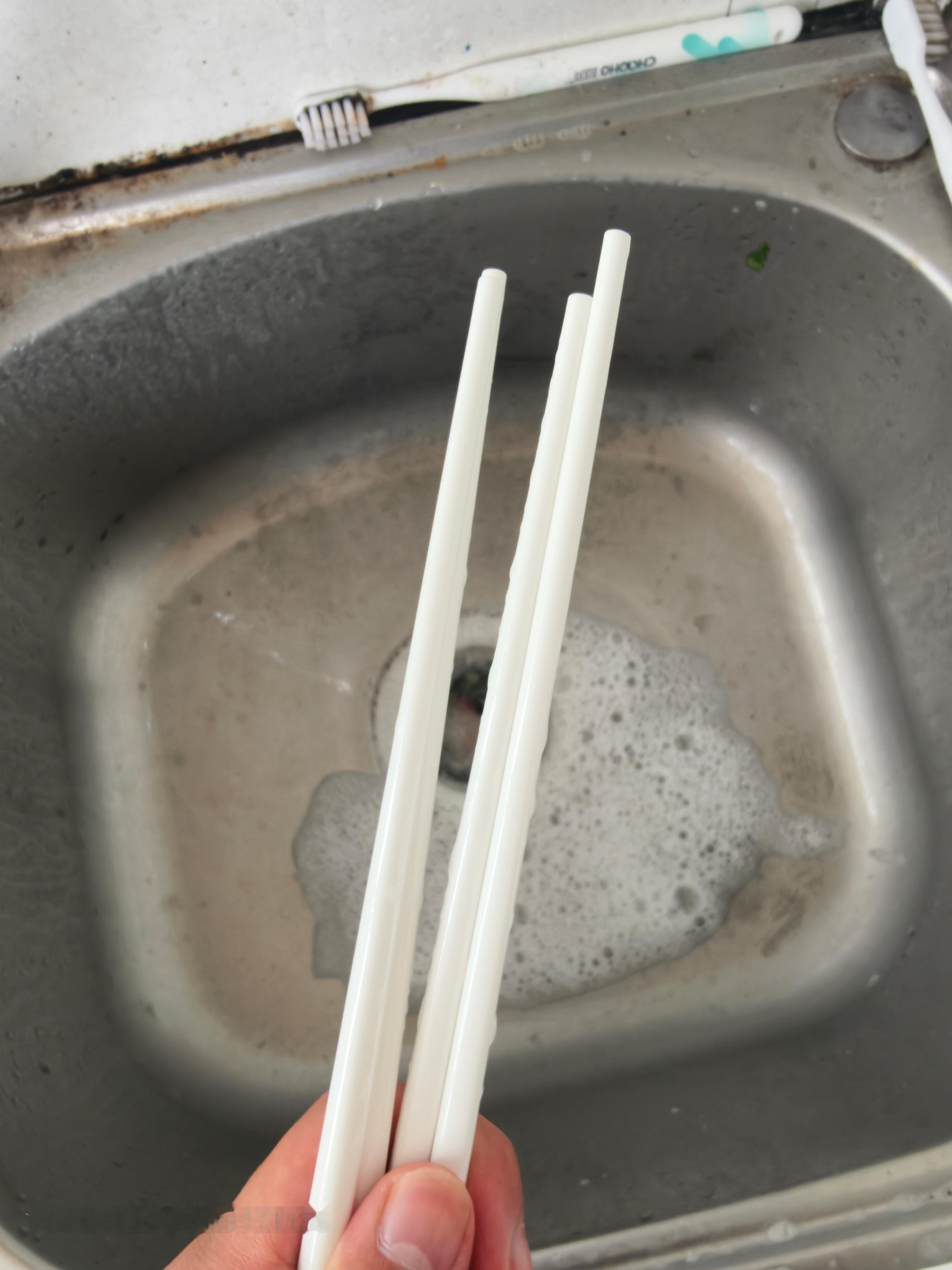 ！！！握草，陶瓷的筷子是真好刷啊，不会再用木头和塑料的了我的日常plog 郑州