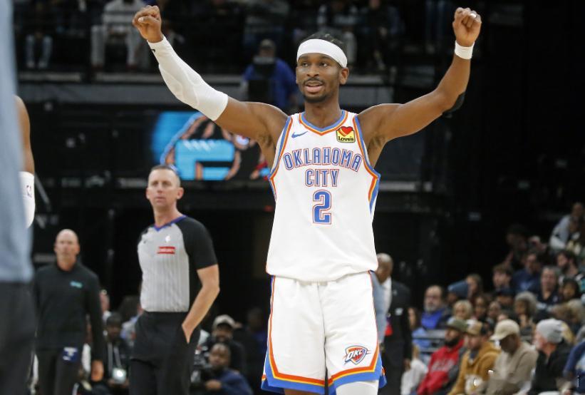 亚历山大目前的连续20+场次已经延续到了93场，排名历史第二，下一位继续追逐历史