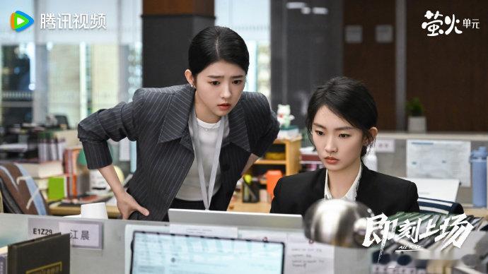 何蓝逗新剧被渣男妈妈道德绑架心软帮忙还被拿捏，这剧情气炸了  何蓝逗把无奈演活，