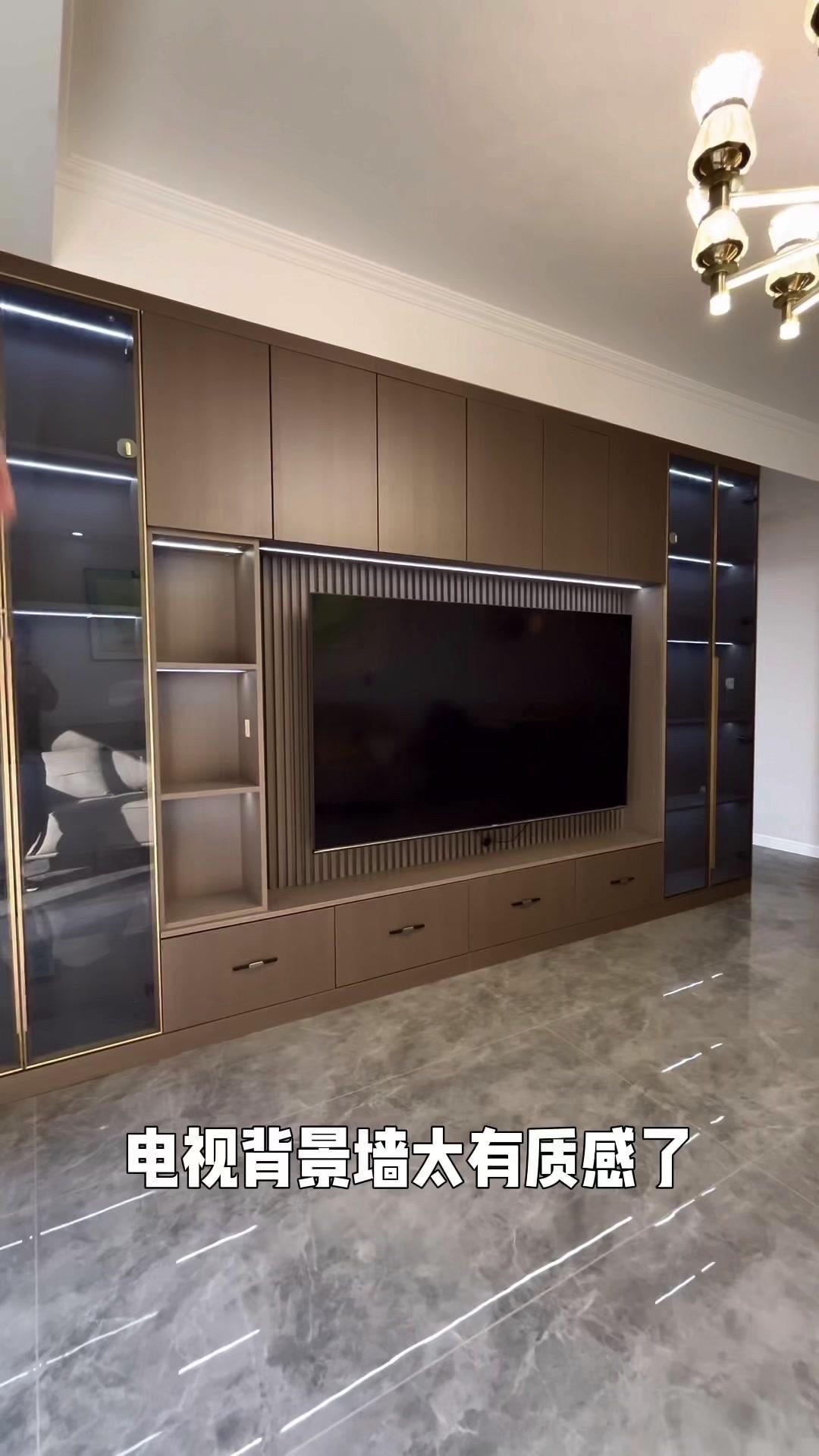 西三环精装房捡漏！中粮玉宁佳苑这套房是房主给女儿准备的装修，现在闲置出售。
🌿