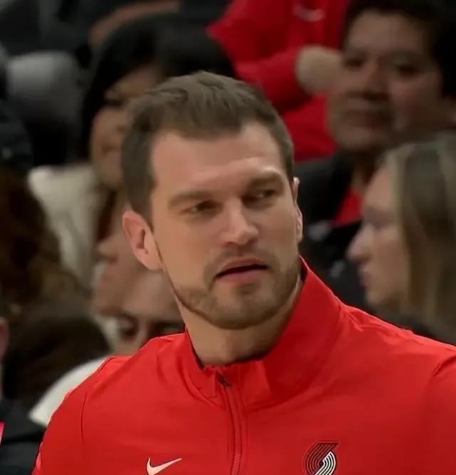 这比赛看得人手心全是汗！开拓者战公牛，第四节落后21分的时候，谁不是默认“比赛结