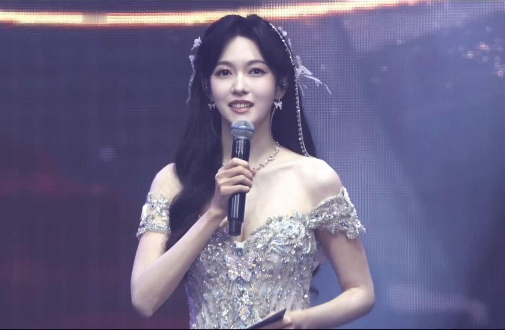 陆婷玉不进丝芭女团的原因 原来陆婷玉试过女团路！去韩国集训过，如今总算明白：长得