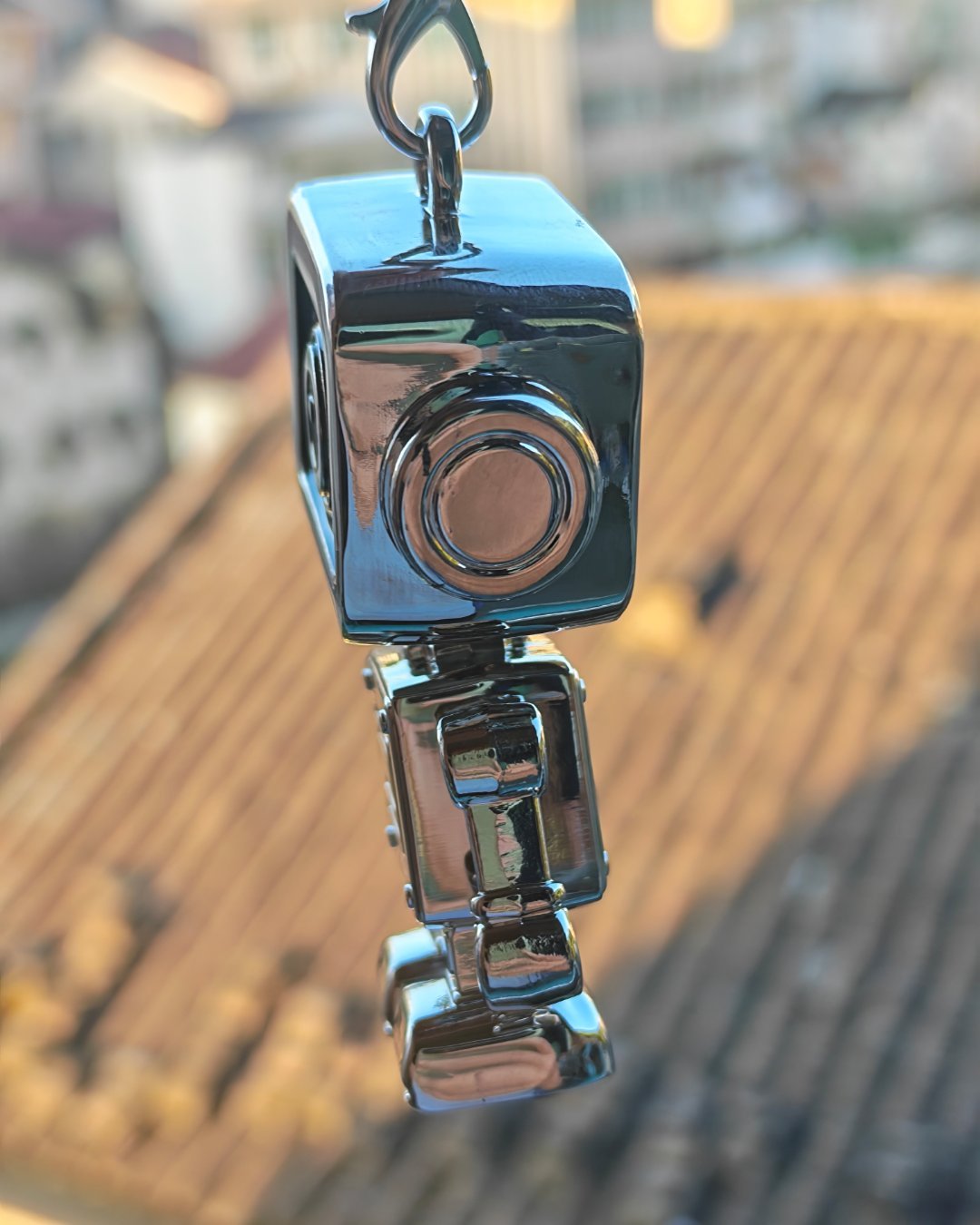 收到了李总的礼物。荣耀Robot Phone揉脖 Phone专属礼品摆件太可爱了