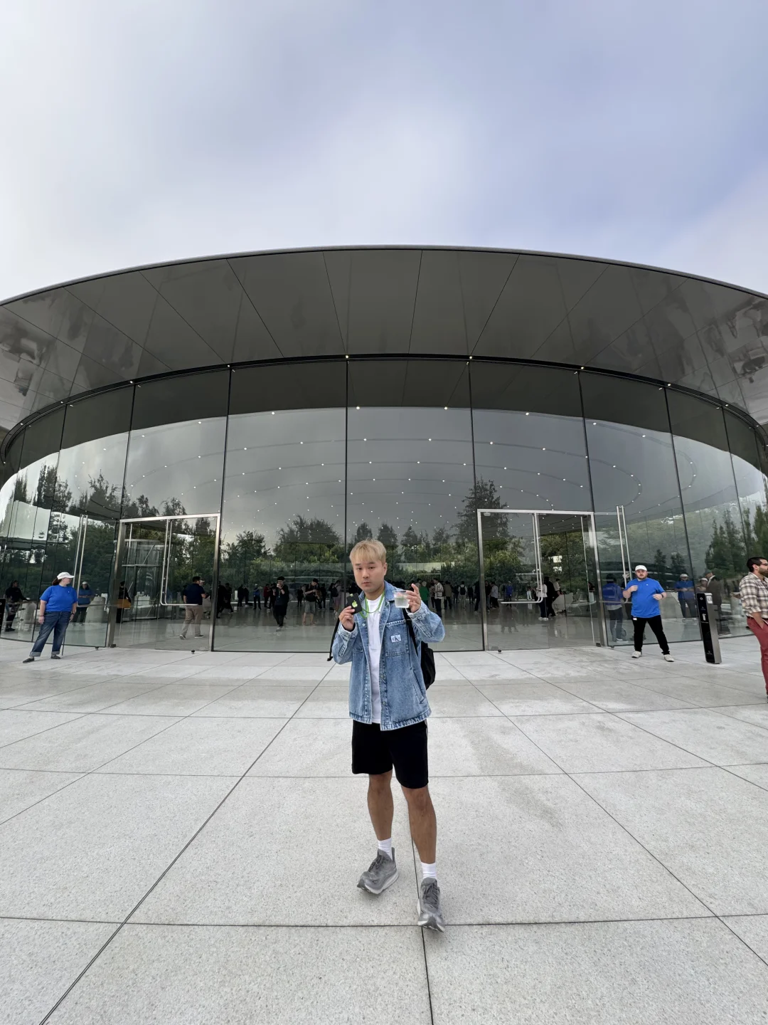 已到达！Apple Park！