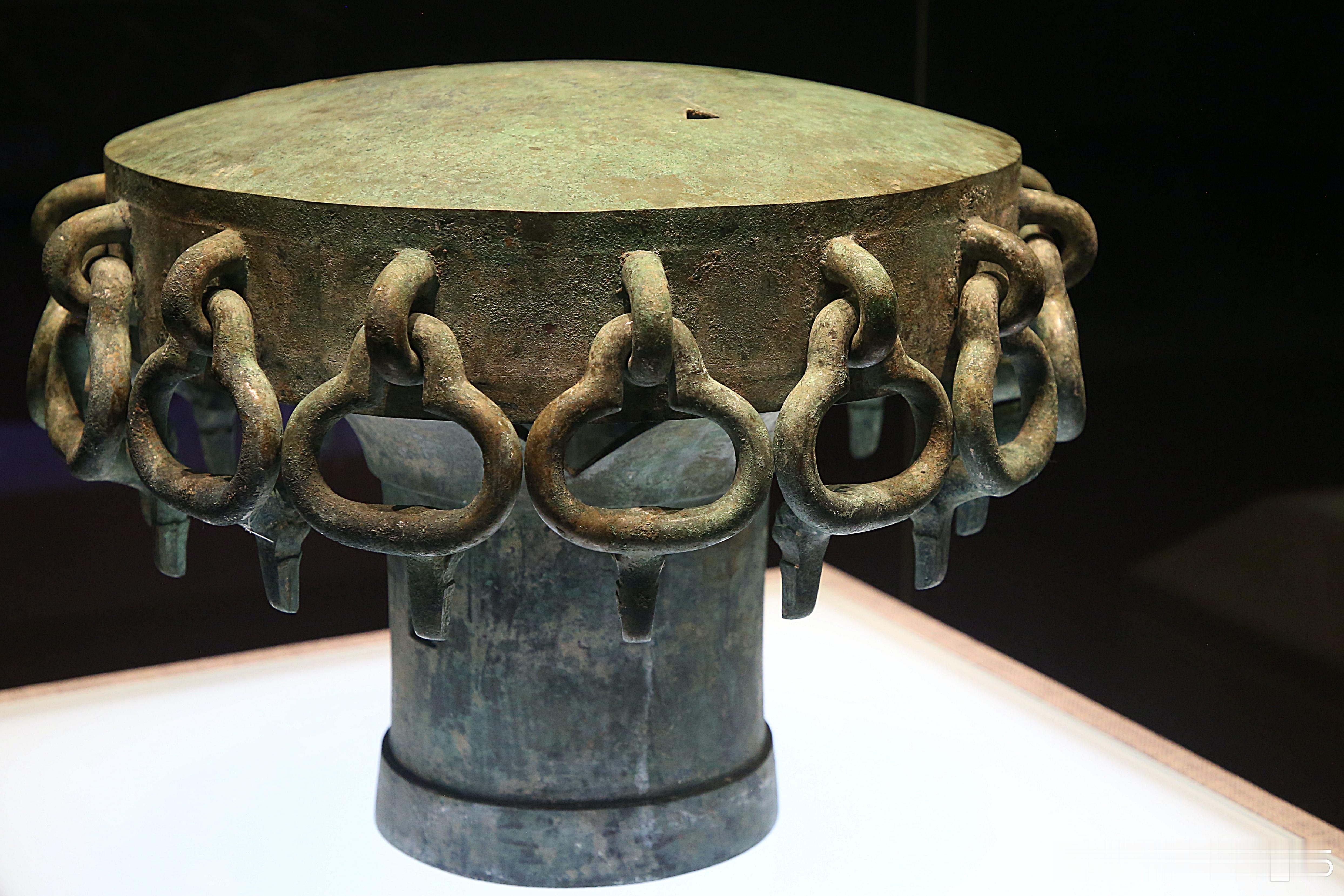 圆形猎帐中心铜柱帽 战国 （公元前475-前221年）河北博物院藏1977年出土