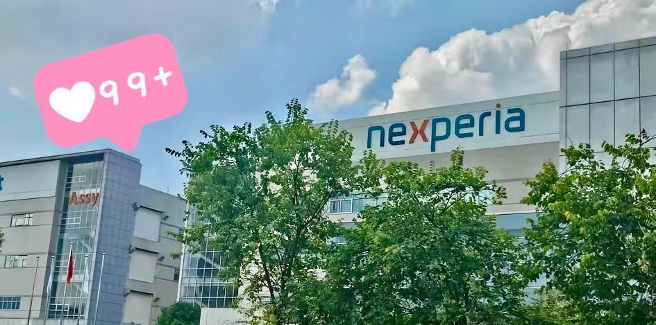 快讯！快讯！。
 
中国商务部突然发出了明确警告。
 
记者会上那句“应承担全部