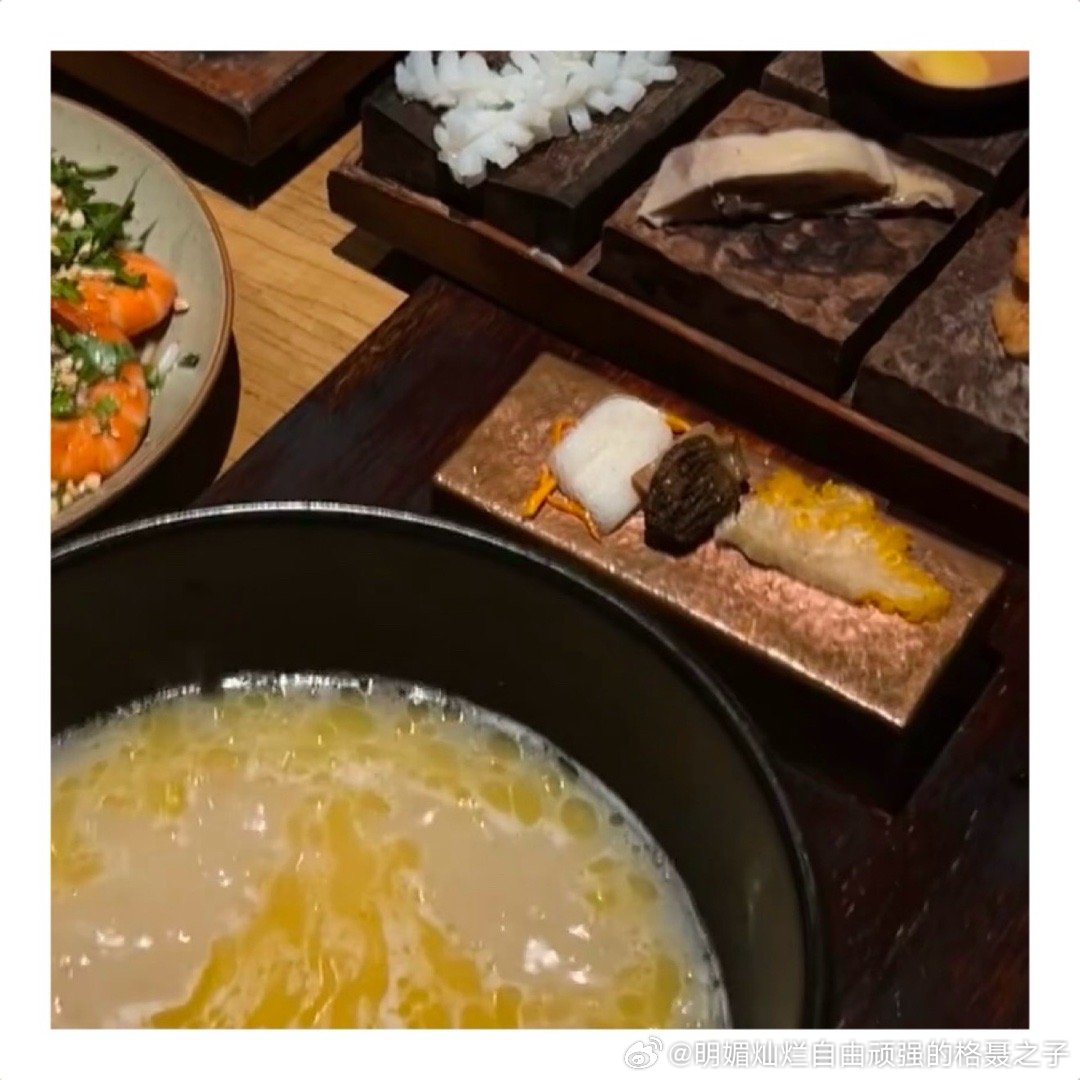 曾经有过的还会再有，还没有过的也会有，会有。带着边框一起拍