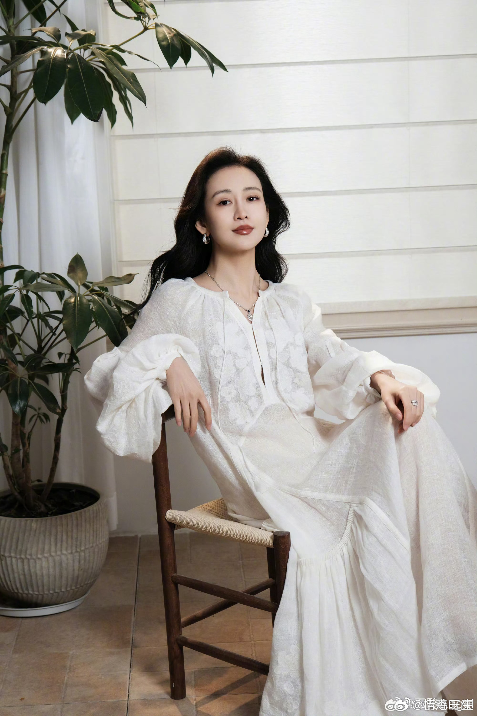 王鸥 何九华姐姐独美 你值得更好的 从伪装者之后 就没再看姐姐的作品了 还是觉得