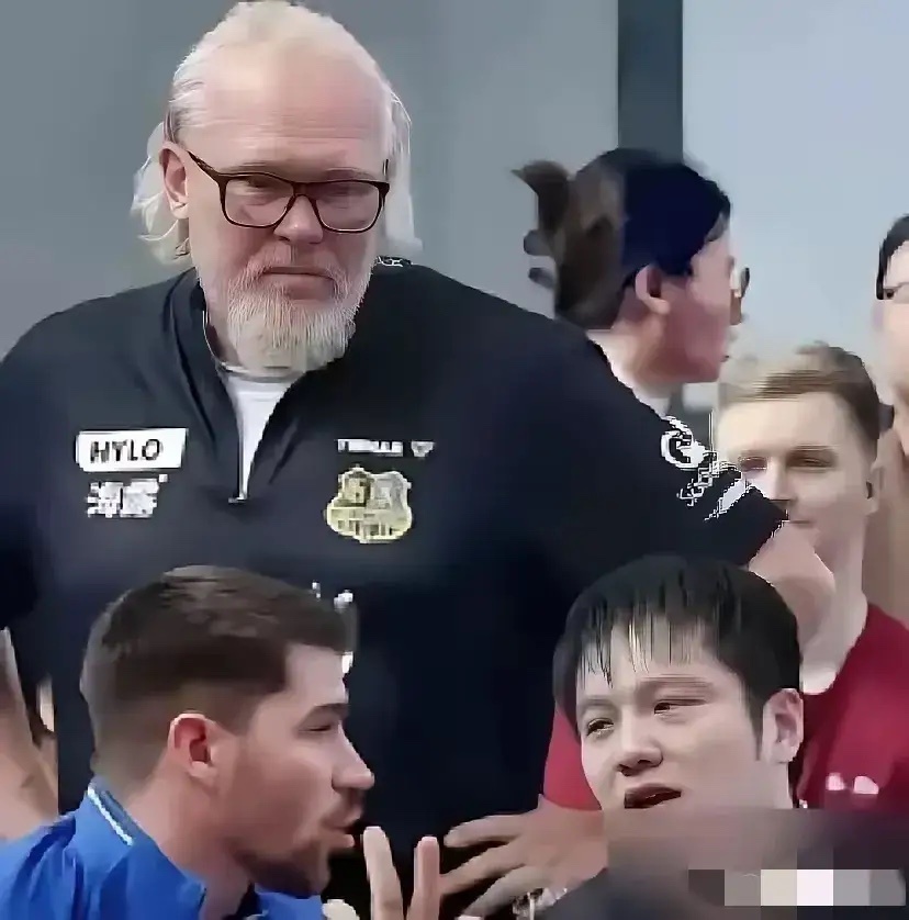 签约樊振东的德国俱乐部说了，他们签约樊振东，并不是要求他能横扫其他对手，也不是要